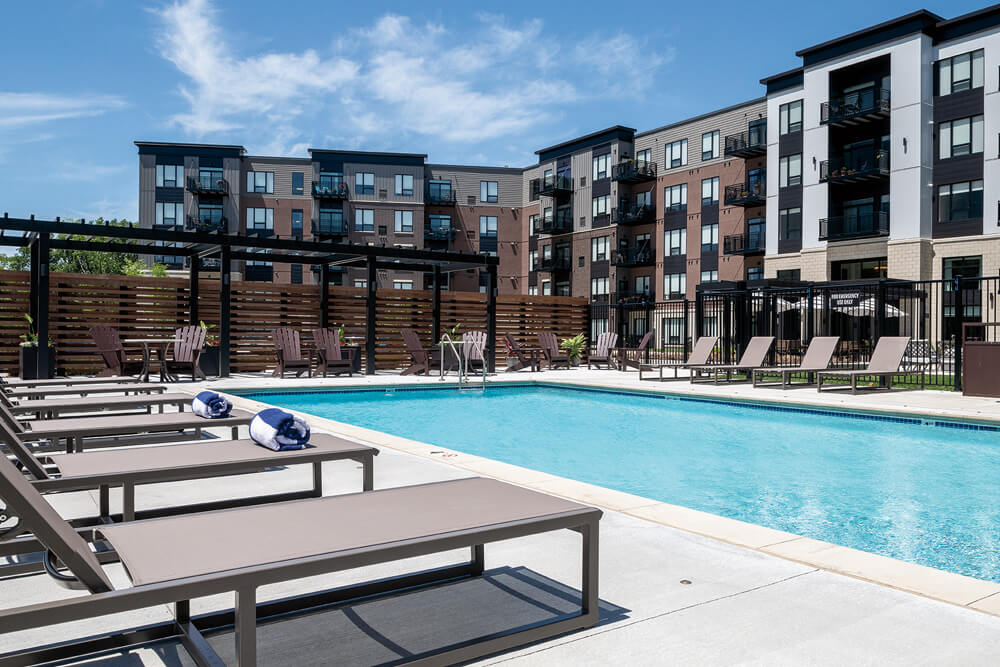 Amira Bloomington pool