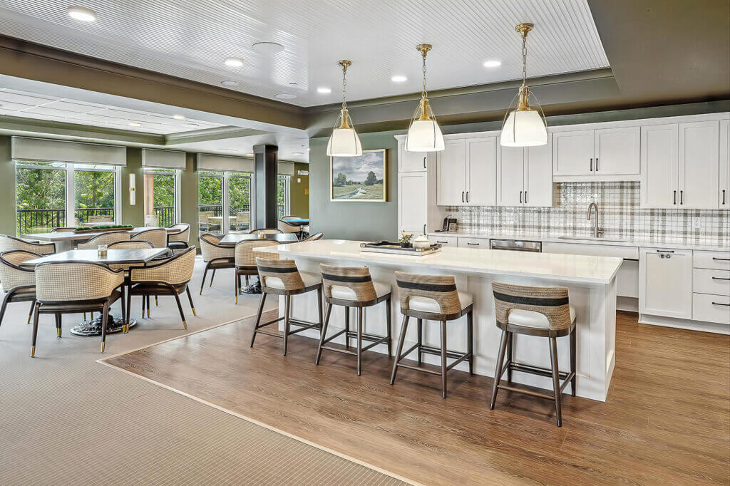 ALE-gallery-clubroom-kitchen-sideview